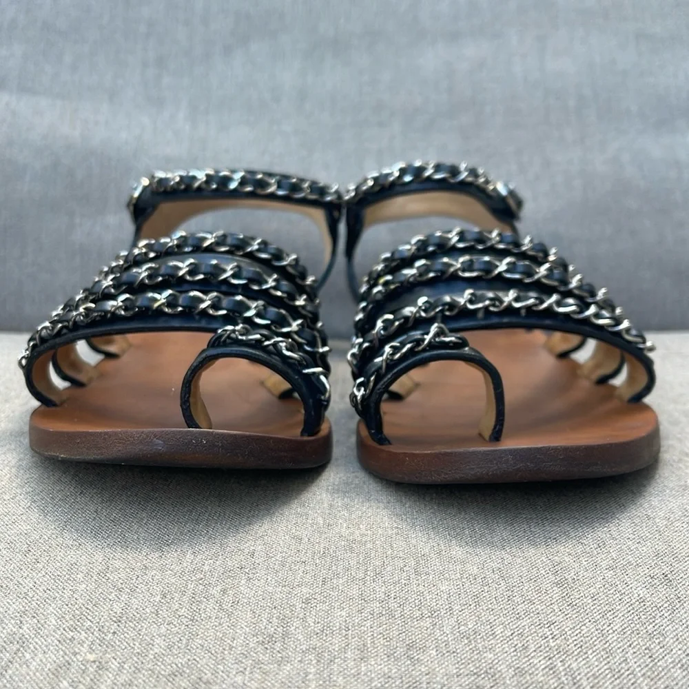 CHANEL Strappy Flat Sandal in Black Leather and Silver Chain Detail